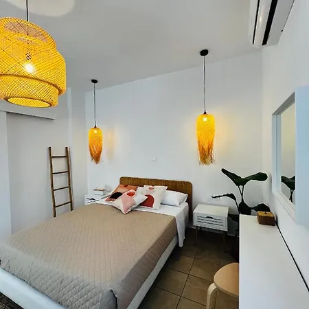 Downtown Apartment *