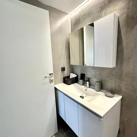 Downtown Apartment