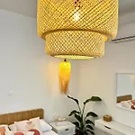 Downtown Apartamento Rhodes City