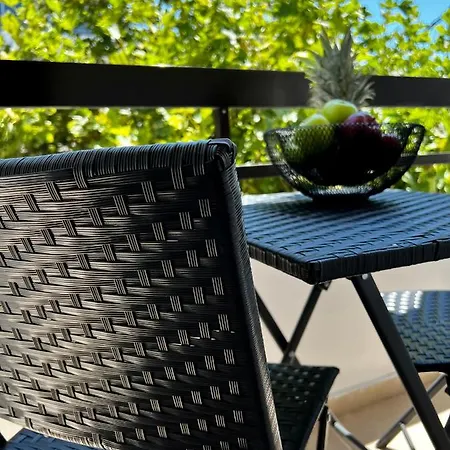 Downtown * Rhodes City